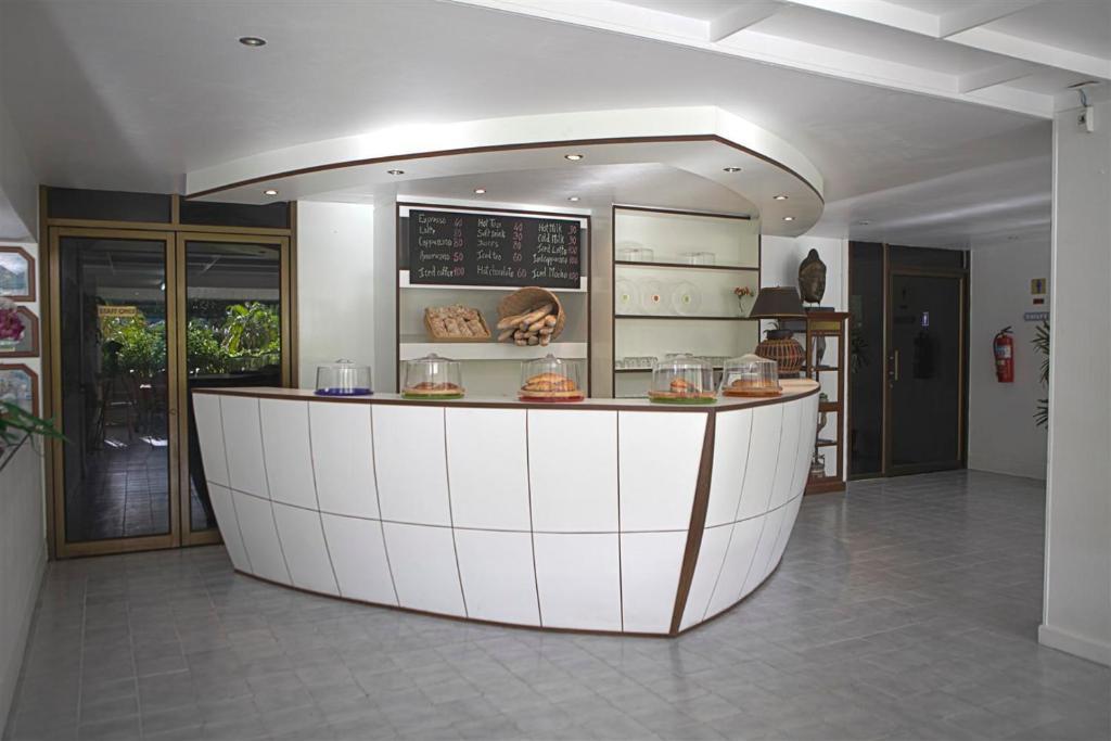 Surin Sweet Hotel Екстериор снимка