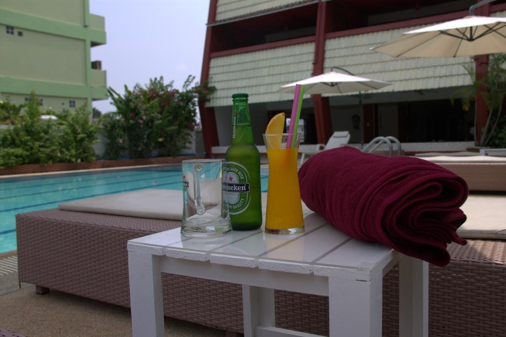Surin Sweet Hotel Екстериор снимка