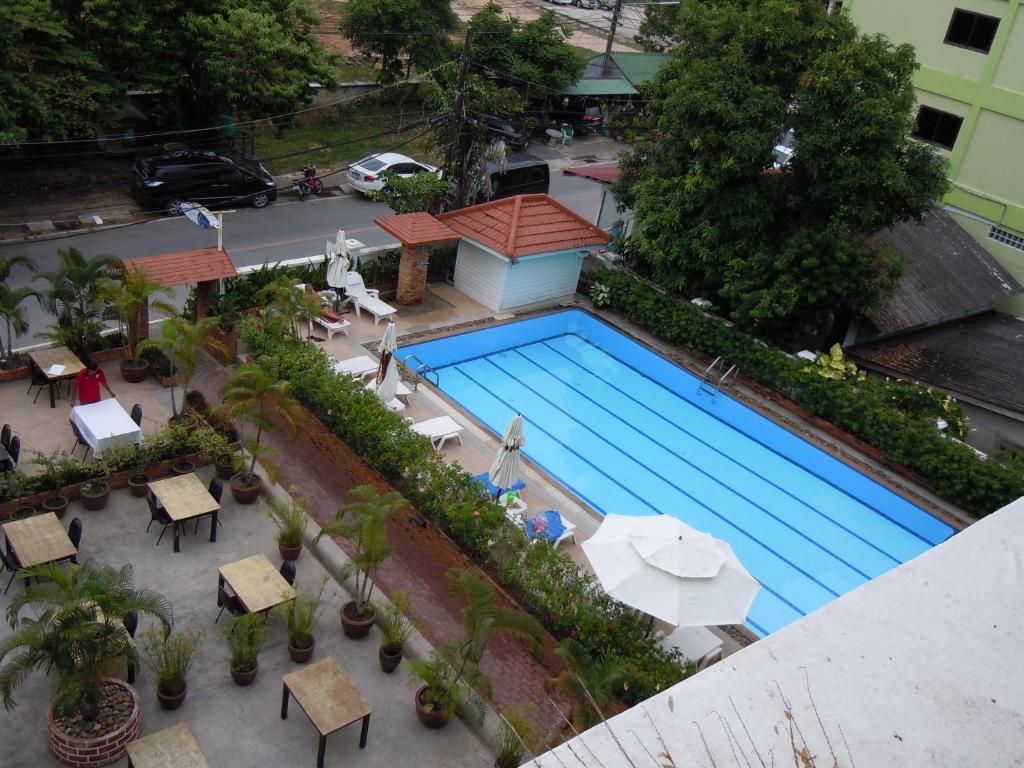 Surin Sweet Hotel Екстериор снимка