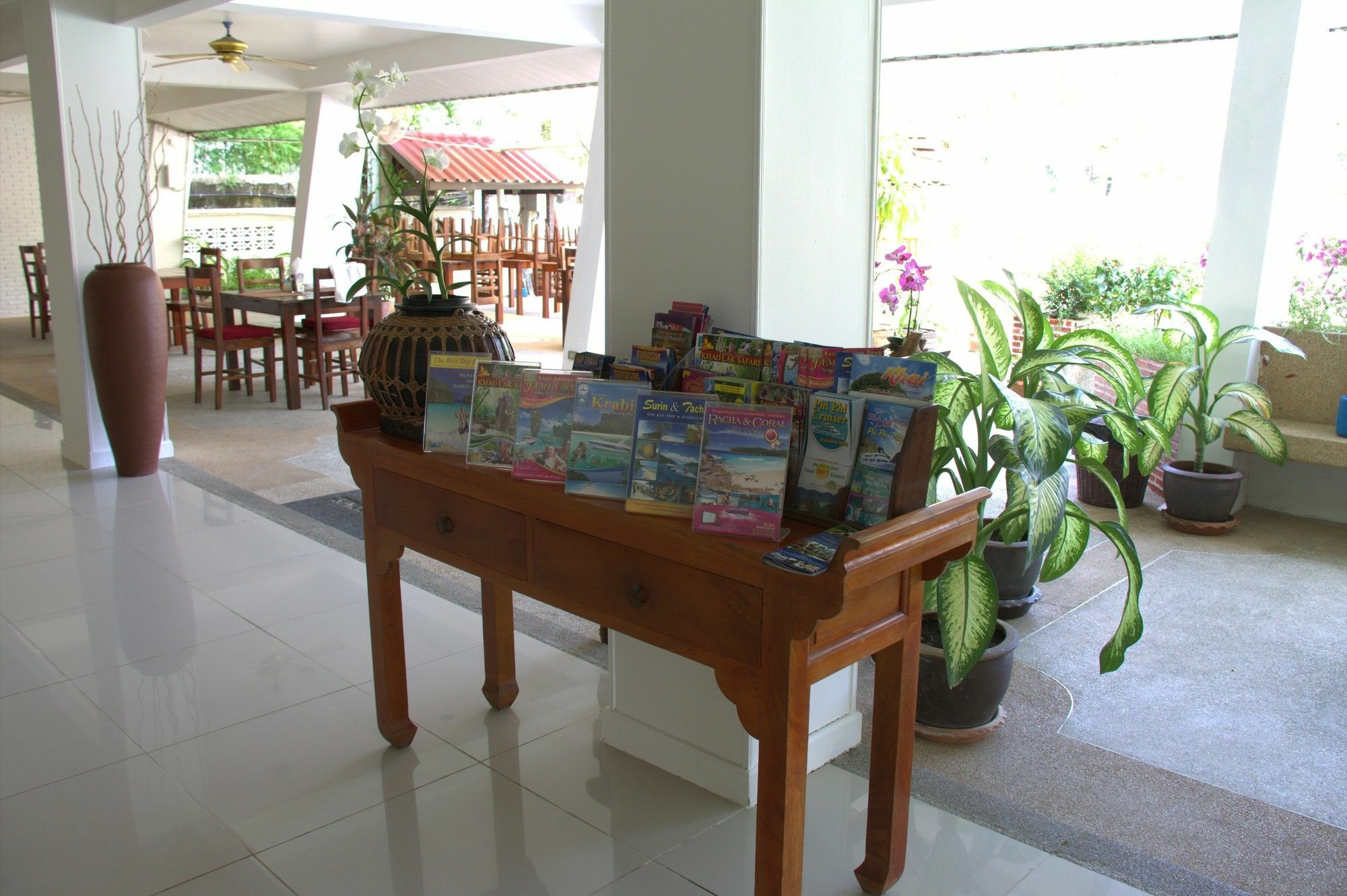 Surin Sweet Hotel Екстериор снимка